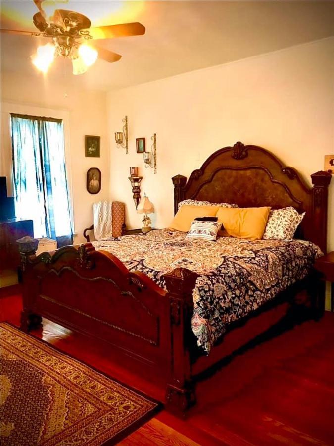 Historic 1912 Hoover House Bed And Breakfast Waynesboro ภายนอก รูปภาพ
